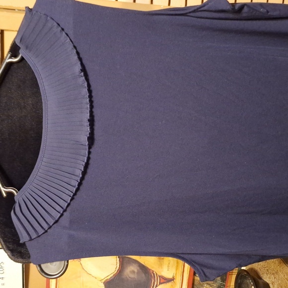 Lauren Ralph Lauren Navy Ruffle Top - Picture 6 of 6